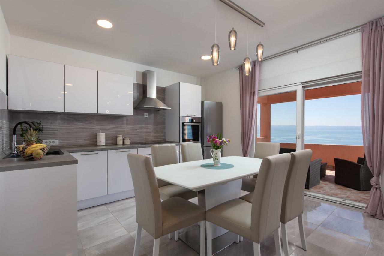 Luxury Apartment Nora โปดสตรานา ภายนอก รูปภาพ